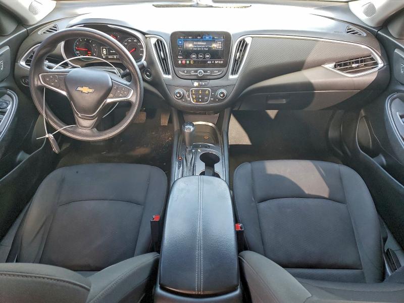 Photo 8 from auction – 2020 CHEVROLET MALIBU with VIN 1G1ZD5ST5LF072001