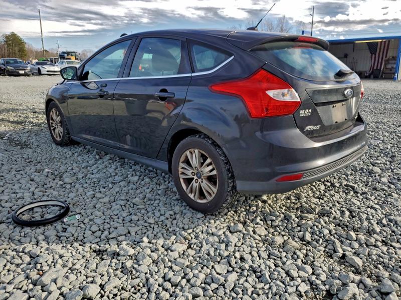 Photo 2 from auction – 2012 FORD FOCUS SEL with VIN 1FAHP3M27CL419807
