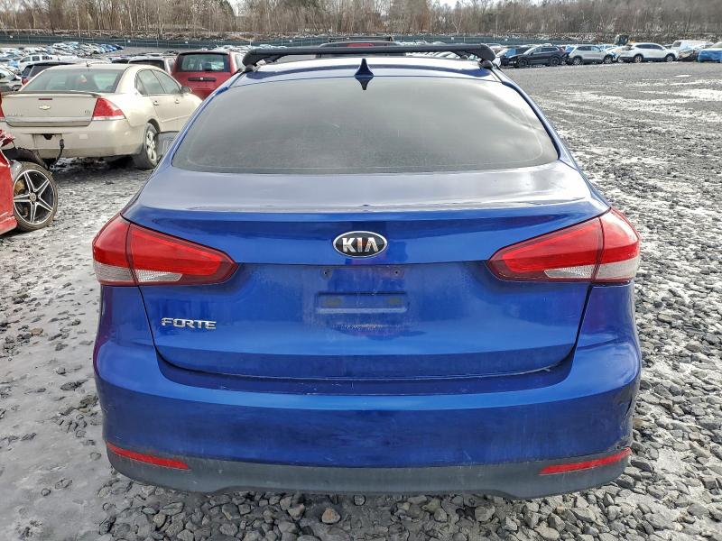 Photo 6 from auction – 2017 KIA FORTE LX with VIN 3KPFK4A70HE038967
