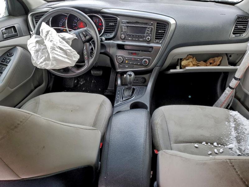 Photo 8 from auction – 2013 KIA OPTIMA with VIN 5XXGM4A71DG136194