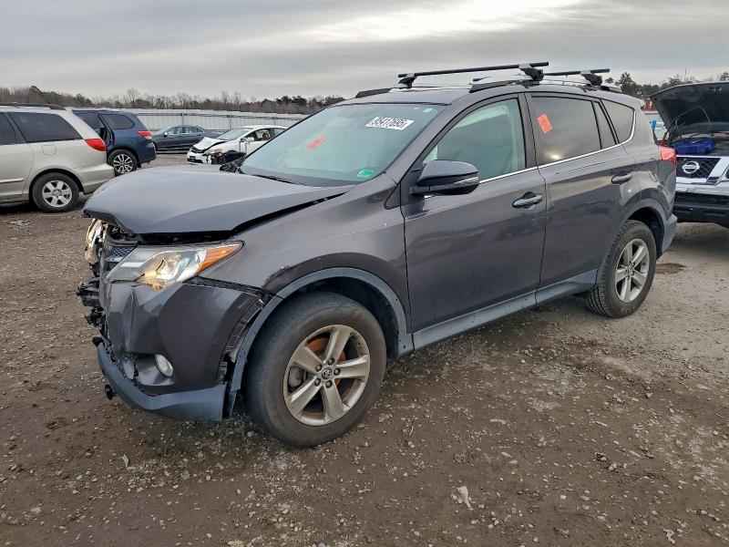 TOYOTA RAV4 XLE 2015 with VIN 2T3WFREV3FW202532 - Photo from auction