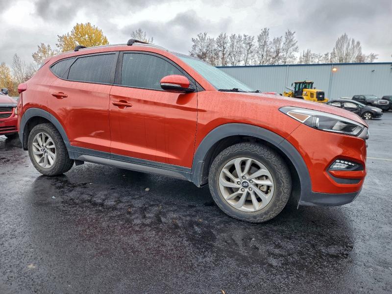 Photo 4 from auction – 2016 HYUNDAI TUCSON LIM with VIN KM8J33A20GU143221