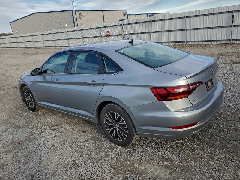 Photo 2 from auction – 2019 VOLKSWAGEN JETTA S with VIN 3VWCB7BUXKM199376