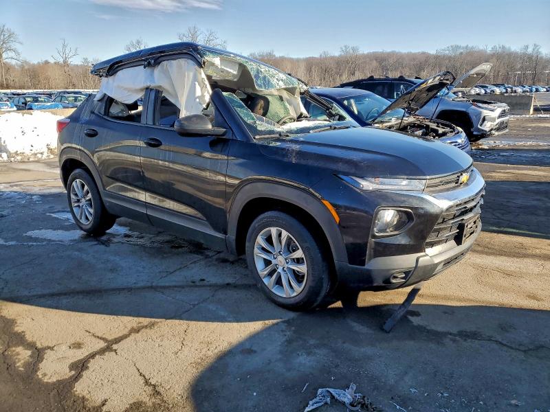 Photo 4 from auction – 2021 CHEVROLET TRAILBLAZE with VIN KL79MMS26MB015109