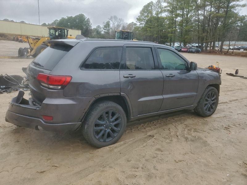 Photo 3 from auction – 2017 JEEP GRAND CHER with VIN 1C4RJEAG2HC731469