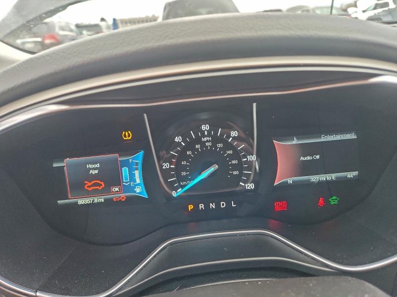 Photo 9 from auction – 2015 FORD FUSION SE with VIN 3FA6P0LU1FR279817