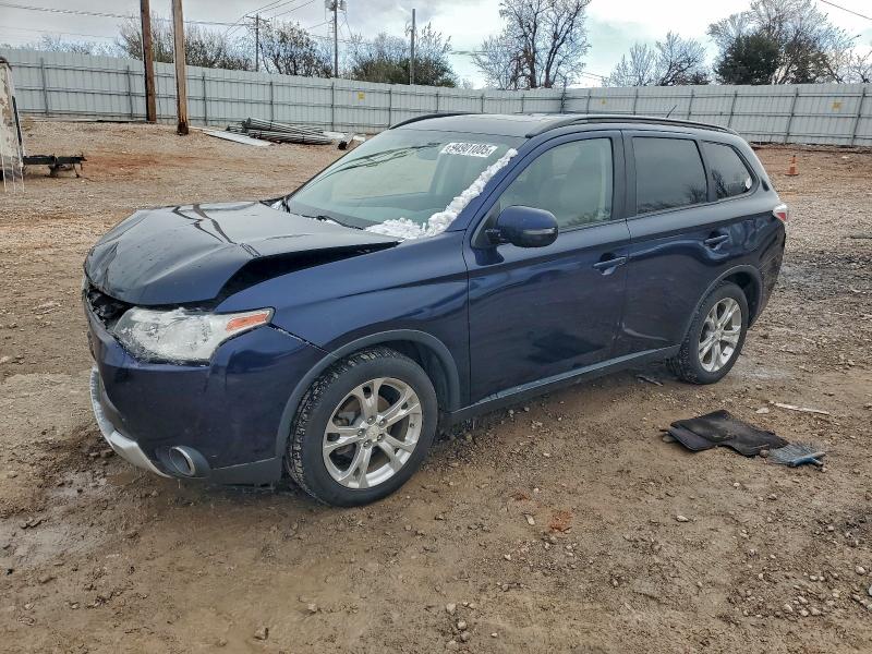 MITSUBISHI OUTLANDER 2015 with VIN JA4AD3A31FZ010277 - Photo from auction