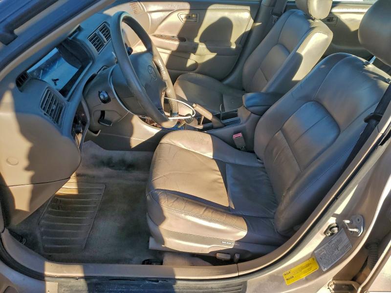 Photo 7 from auction – 2001 TOYOTA CAMRY LE with VIN 4T1BF28K81U129232