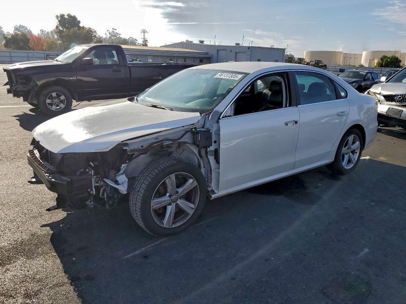 VOLKSWAGEN PASSAT S 2014 with VIN 1VWAT7A30EC054480 - Photo from auction