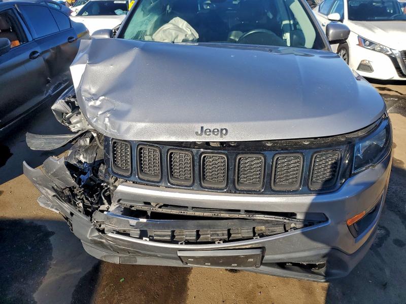 Photo 12 from auction – 2018 JEEP COMPASS LA with VIN 3C4NJDBB6JT176239