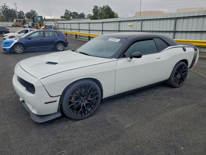 DODGE CHALLENGER 2012 with VIN 2C3CDYBT4CH118208 - Photo from auction