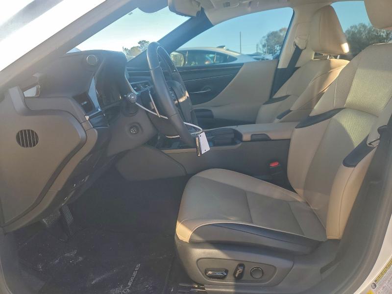 Photo 7 from auction – 2021 LEXUS ES with VIN 58ADZ1B19MU096653