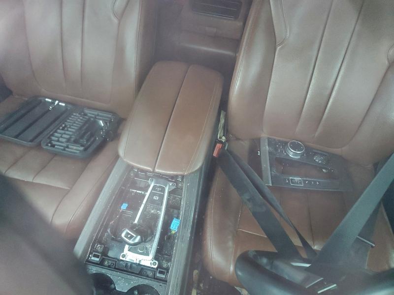 Photo 10 from auction – 2014 BMW X5 XDRIVE3 with VIN 5UXKR0C51E0H24522