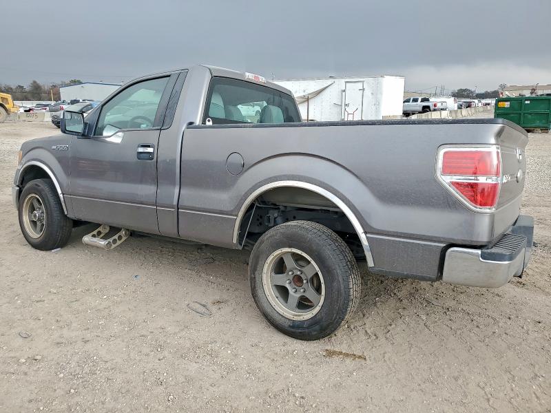 Photo 2 from auction – 2011 FORD F150 with VIN 1FTMF1CF5BFD01658
