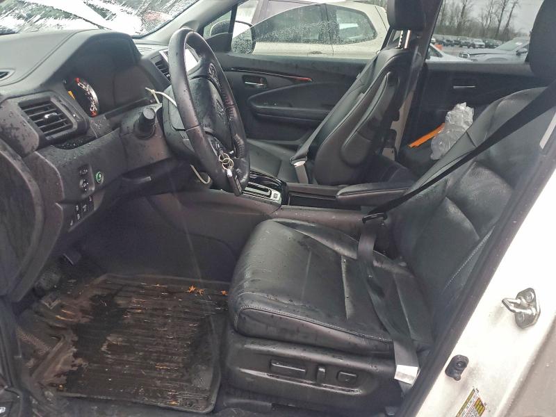 Photo 7 from auction – 2019 HONDA RIDGELINE with VIN 5FPYK3F75KB005547