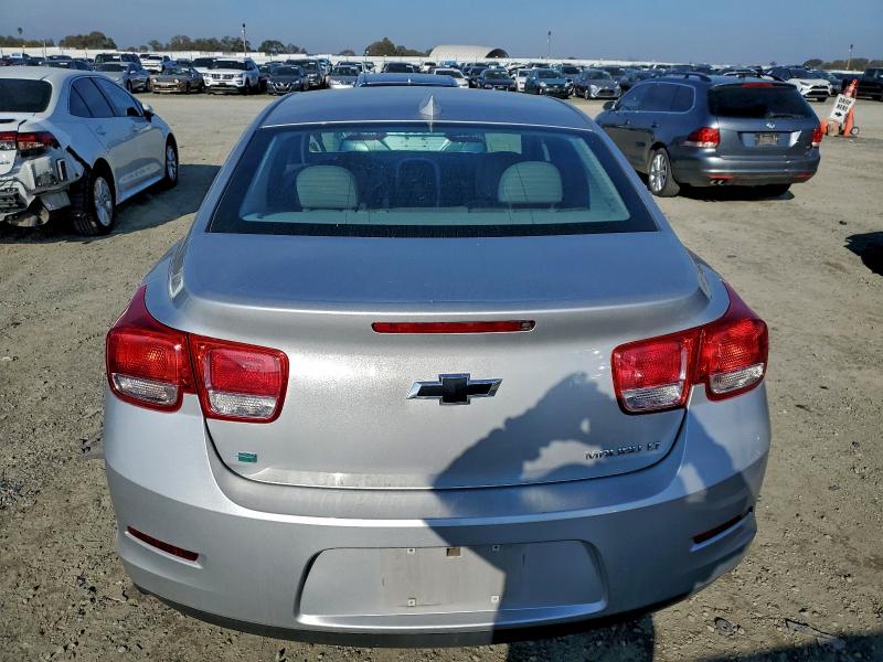Photo 6 from auction – 2015 CHEVROLET MALIBU 1LT with VIN 1G11C5SL0FF306453