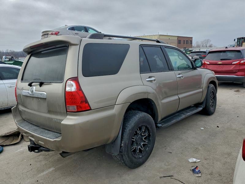 Zdjęcie 3 z aukcji – 2006 TOYOTA 4RUNNER SR z VIN JTEBT14R560063145