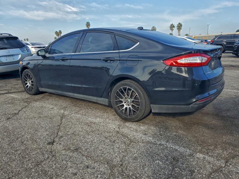 Photo 2 from auction – 2014 FORD FUSION S with VIN 3FA6P0G73ER157978