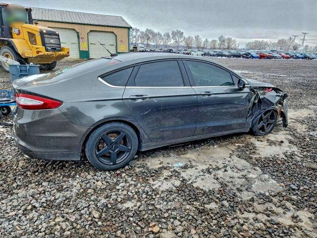 Photo 3 from auction – 2016 FORD FUSION with VIN 1FA6P0HD4G5114776