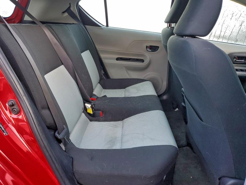 Photo 10 from auction – 2014 TOYOTA PRIUS C with VIN JTDKDTB30E1571415