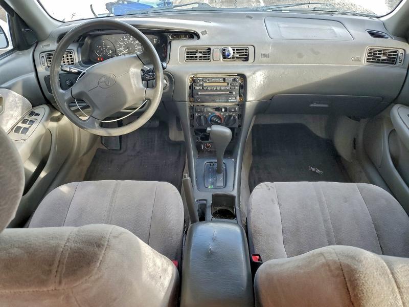 Photo 8 from auction – 1998 TOYOTA CAMRY CE with VIN JT2BF22K1W0090374