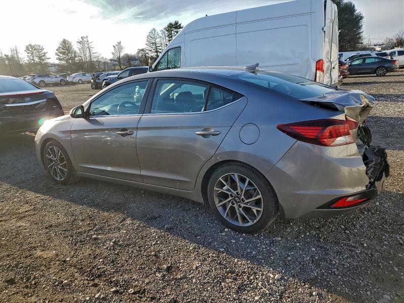 Photo 2 from auction – 2020 HYUNDAI ELANTRA with VIN KMHD84LF7LU948695