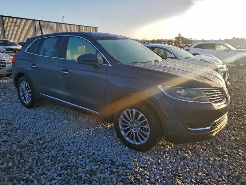 Photo 4 from auction – 2016 LINCOLN MKX SELECT with VIN 2LMTJ6KR0GBL80474