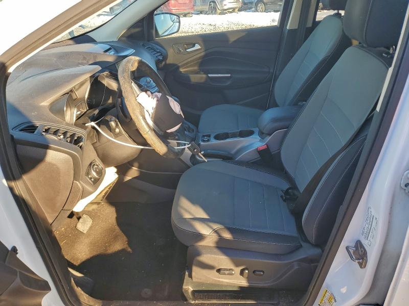 Photo 7 from auction – 2016 FORD ESCAPE with VIN 1FMCU9GX6GUC32206
