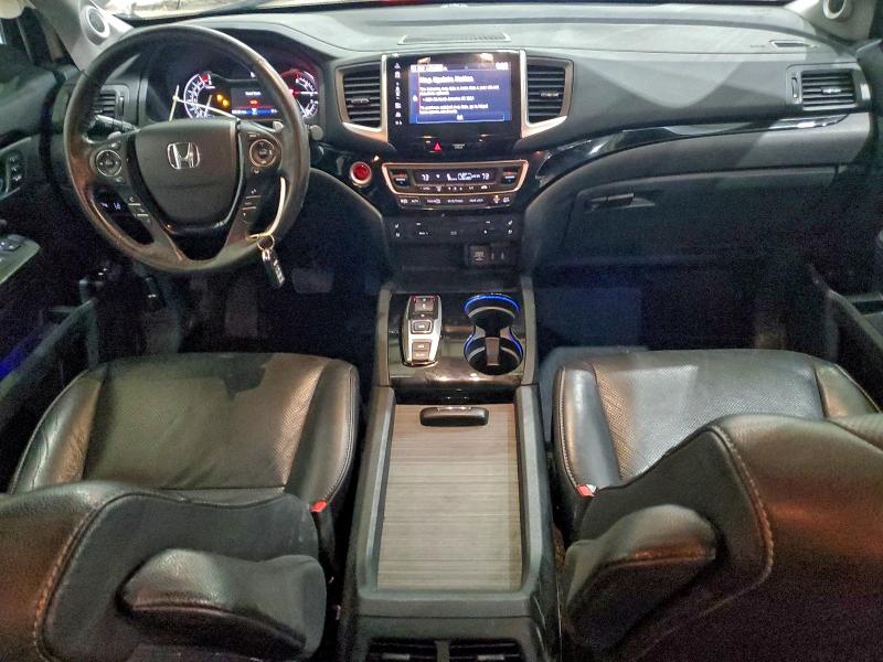 Photo 8 from auction – 2017 HONDA PILOT ELIT with VIN 5FNYF6H09HB003341