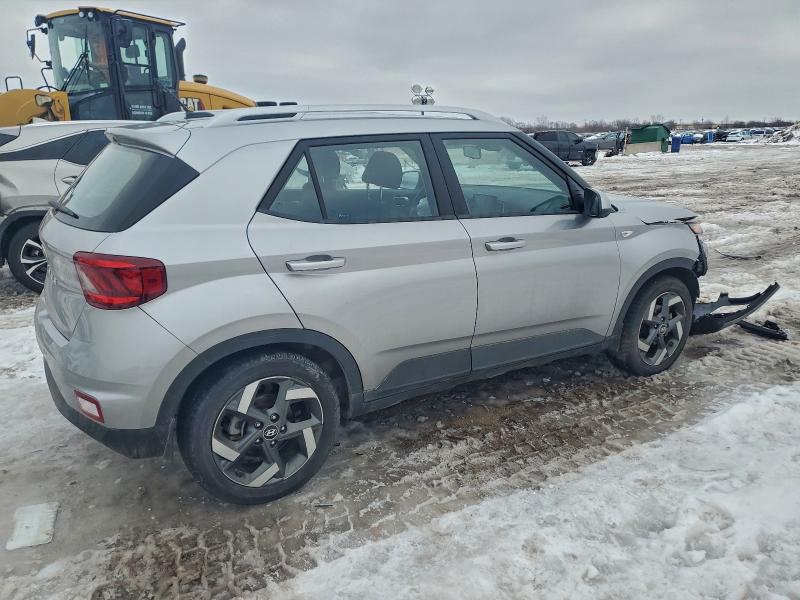 Photo 3 from auction – 2023 HYUNDAI VENUE SEL with VIN KMHRC8A32PU249386
