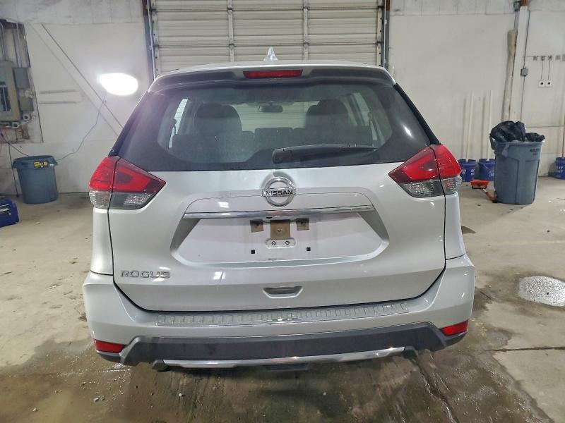 Photo 6 from auction – 2017 NISSAN ROGUE S with VIN JN8AT2MT1HW388252