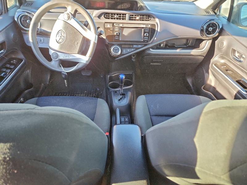 Photo 8 from auction – 2016 TOYOTA PRIUS C with VIN JTDKDTB35G1115803