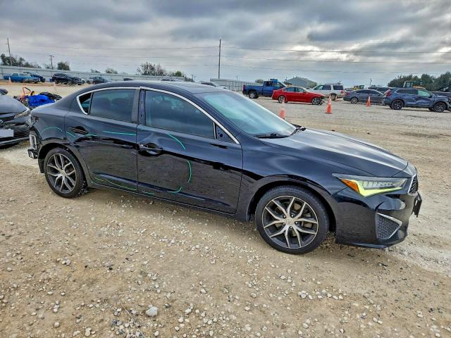 Photo 4 from auction – 2019 ACURA ILX PREMIU with VIN 19UDE2F70KA011615