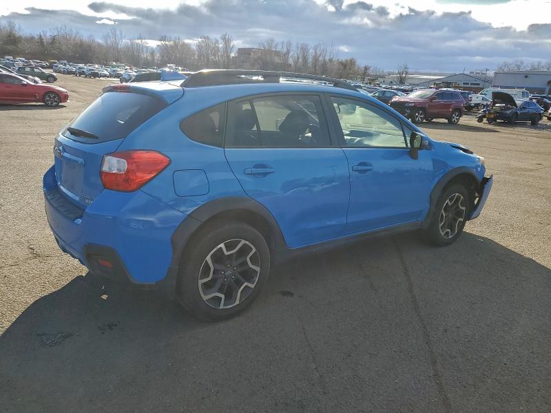 Photo 3 from auction – 2016 SUBARU CROSSTREK with VIN JF2GPANC1G8262027