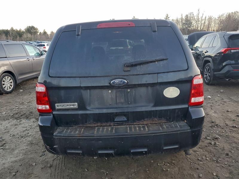 Photo 6 from auction – 2011 FORD ESCAPE XLS with VIN 1FMCU0C78BKA09333