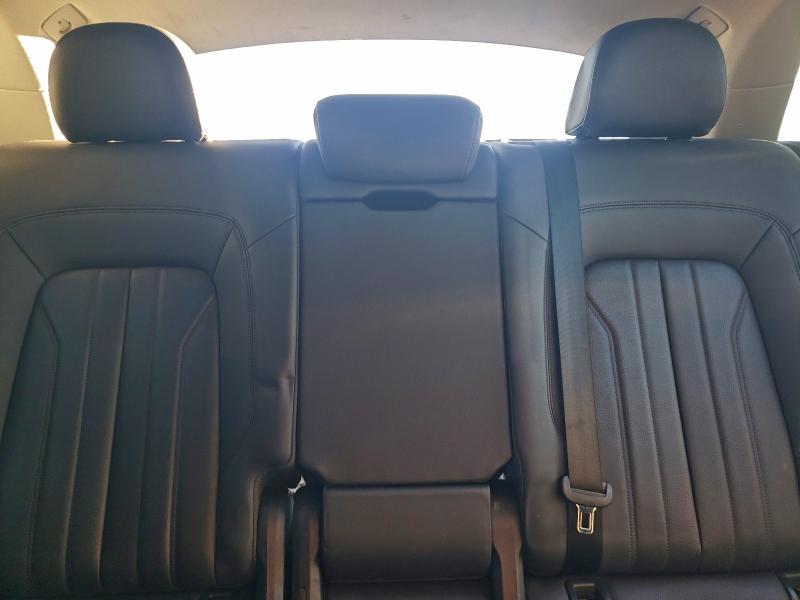 Photo 10 from auction – 2019 AUDI Q5 PREMIUM with VIN WA1BNAFY7K2097048