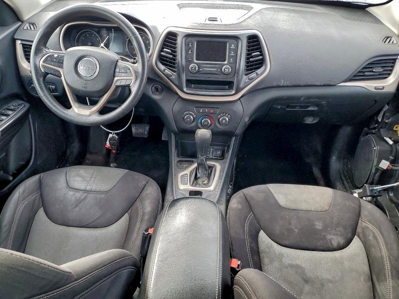 Photo 8 from auction – 2015 JEEP CHEROKEE S with VIN 1C4PJLABXFW553404