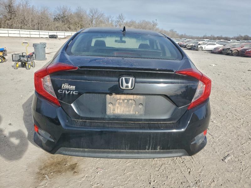 Photo 6 from auction – 2016 HONDA CIVIC with VIN 2HGFC1F33GH631017