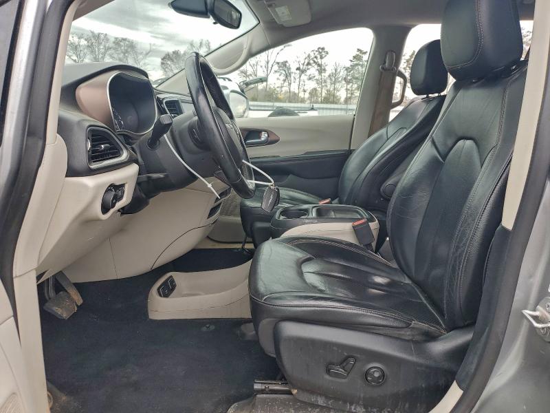 Photo 7 from auction – 2018 CHRYSLER PACIFICA T with VIN 2C4RC1BG7JR257243