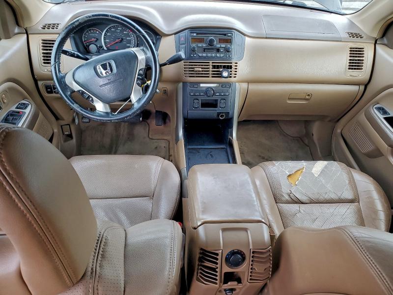 Photo 8 from auction – 2004 HONDA PILOT EXL with VIN 5FNYF18564B002611