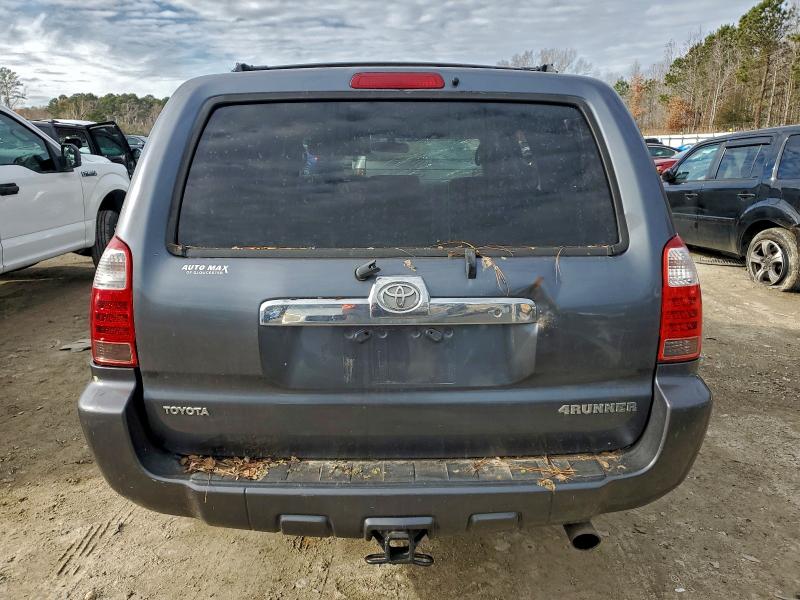 Photo 6 from auction – 2006 TOYOTA 4RUNNER SR with VIN JTEBU14R968070890
