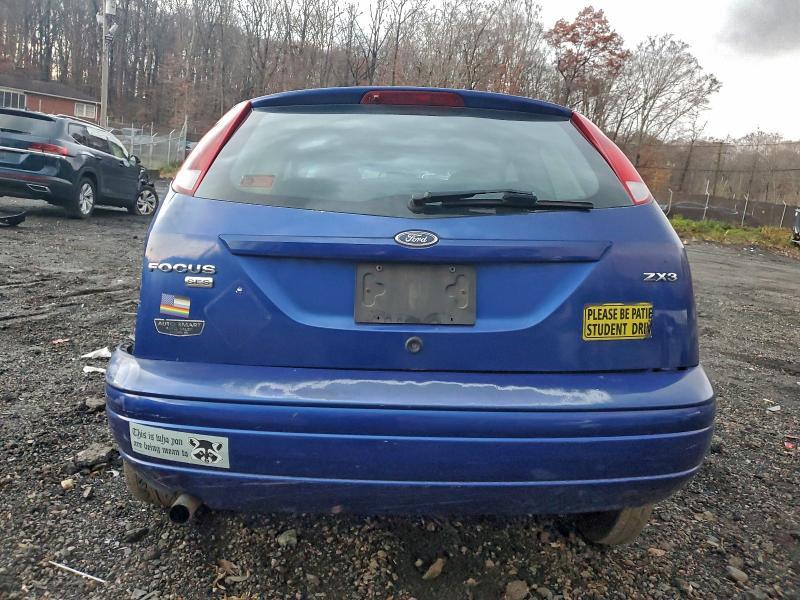 Photo 6 from auction – 2005 FORD FOCUS ZX3 with VIN 3FAFP31N85R158763