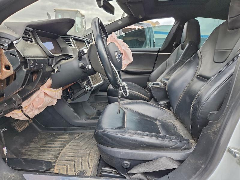Photo 7 from auction – 2015 TESLA MODEL S with VIN 5YJSA1E26FF111152