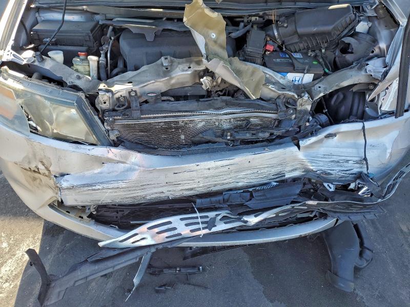 Photo 12 from auction – 2014 HONDA ODYSSEY EX with VIN 5FNRL5H62EB138135
