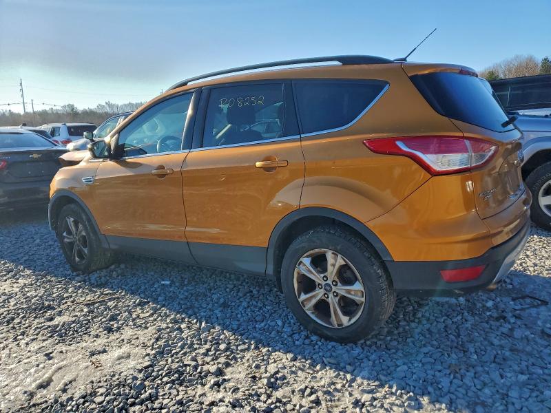 Photo 2 from auction – 2016 FORD ESCAPE SE with VIN 1FMCU9G98GUC83546