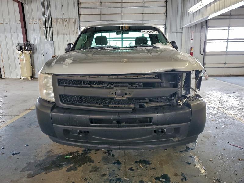 Photo 5 from auction – 2011 CHEVROLET SILVERADO with VIN 1GCNKPEX2BZ342899