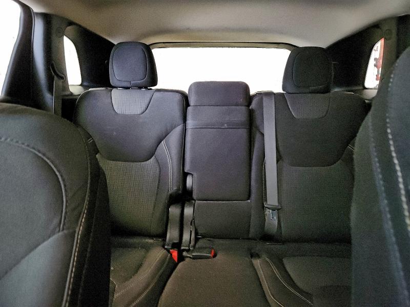 Photo 10 from auction – 2015 JEEP CHEROKEE L with VIN 1C4PJMCS0FW575558