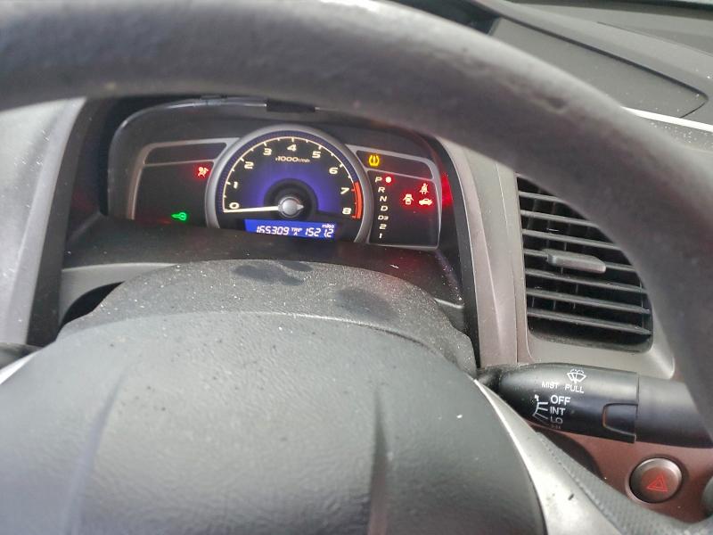 Photo 9 from auction – 2010 HONDA CIVIC LX with VIN 19XFA1F53AE085473