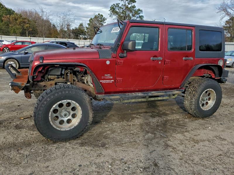 JEEP WRANGLER U 2011 مع رقم تعريف المركبة 1J4BA3H14BL526504 - صورة من المزاد
