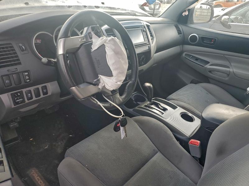 Photo 8 from auction – 2015 TOYOTA TACOMA DOU with VIN 3TMLU4EN8FM191072